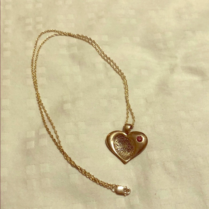 Lenox Heart Necklace 25$
